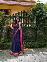 Load image into Gallery viewer, Shree - ശ്രീ (Narayanpet Handloom Cotton)
