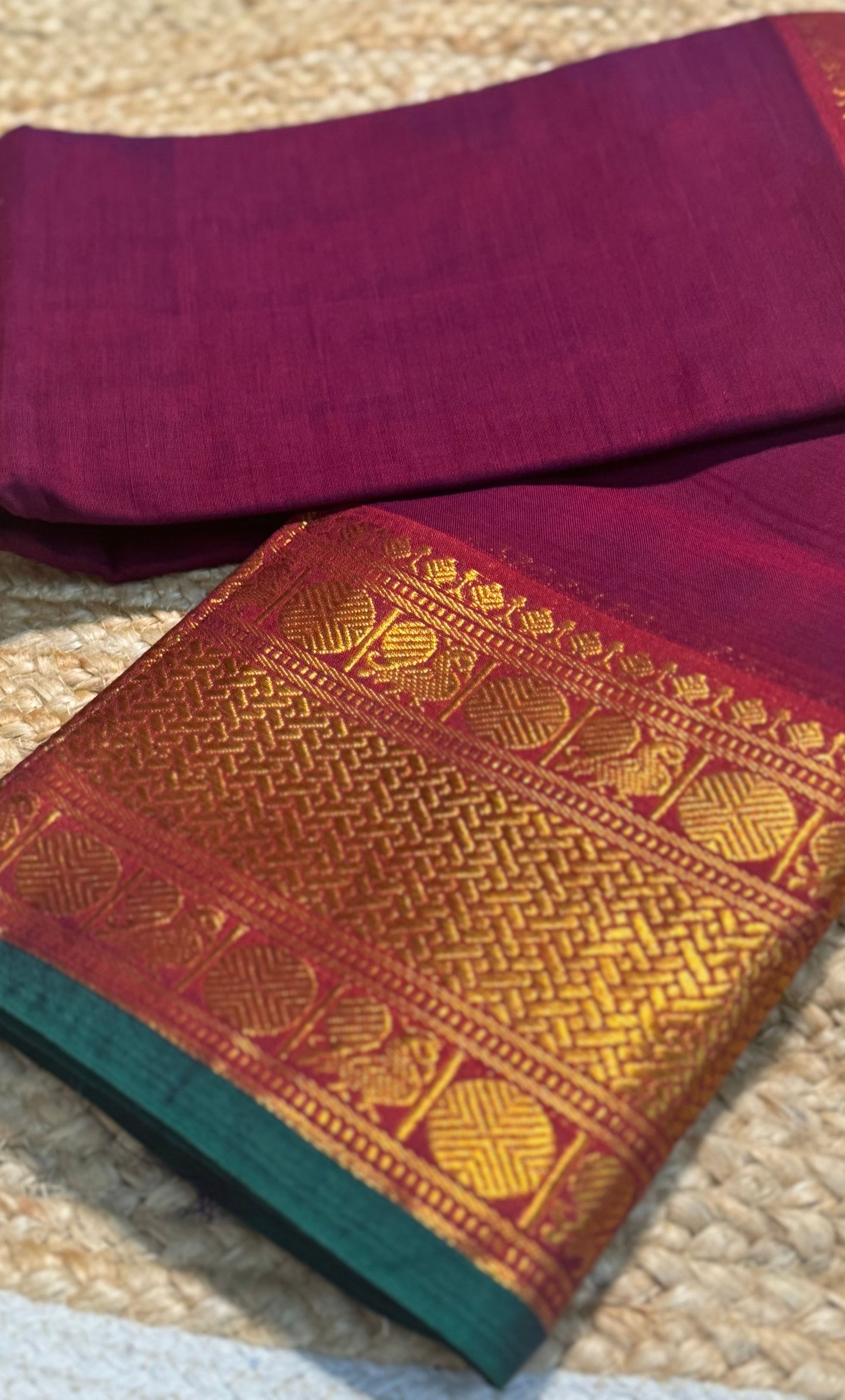 NIRA - നിര (Narayanpet Handloom Pure Cotton)