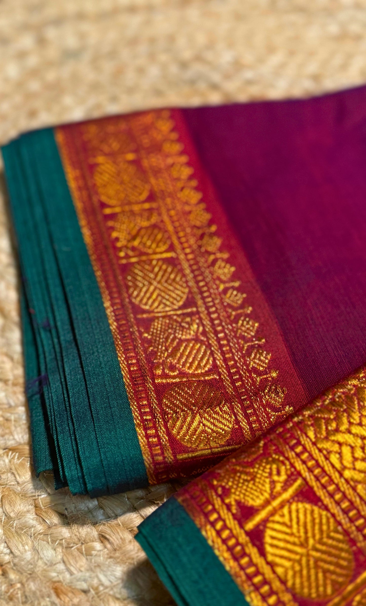 NIRA - നിര (Narayanpet Handloom Pure Cotton)