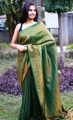 Load image into Gallery viewer, Oviya (Premium Quality Kanjivaram Silk Saree)
