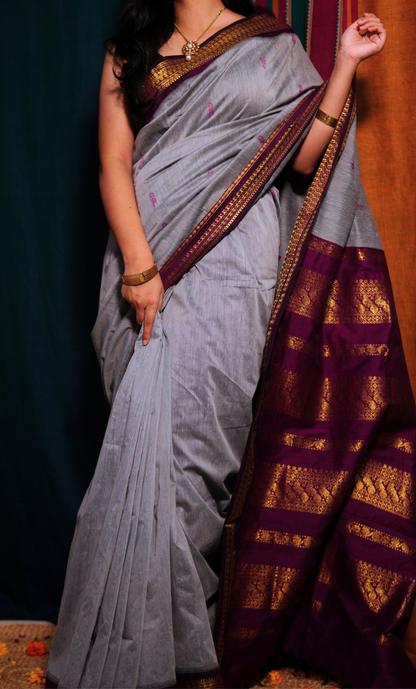 SHRINIKA - श्रीनिका (Premium Handloom Gadwal Silk Cotton)