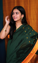 Load image into Gallery viewer, CHANDRIMA - चंद्रिमा (Premium Handloom Gadwal Silk Cotton)
