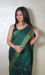 Load image into Gallery viewer, Vezhaambal - വേഴാമ്പൽ (Narayanpet Handloom Pure Cotton)
