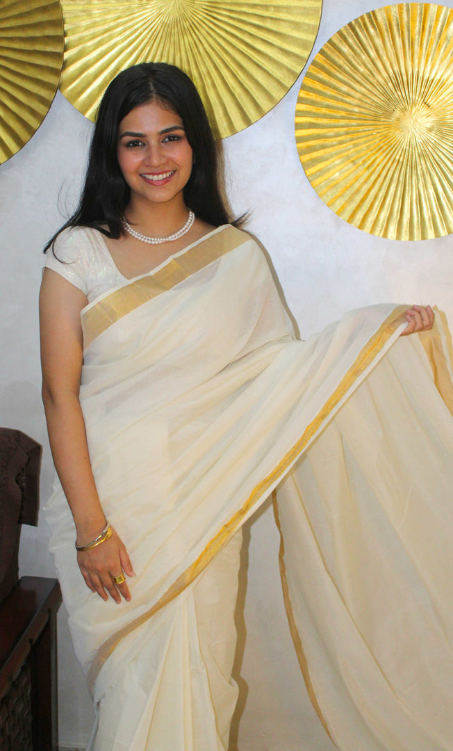 Minnal - മിന്നൽ (Traditional Onam Kasavu Saree)