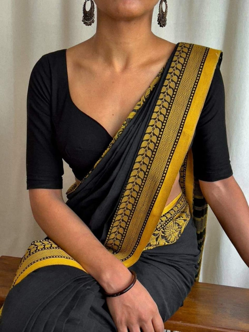 Drooni - दूर्नी (Premium Khadi Handloom Cotton)