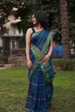 Load image into Gallery viewer, Malli - മല്ലി (Narayanpet Handloom Pure Cotton)
