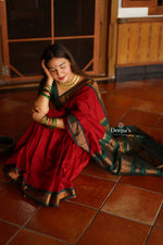 Load image into Gallery viewer, Shyama - श्यामा (Gadwal Silk Cotton)
