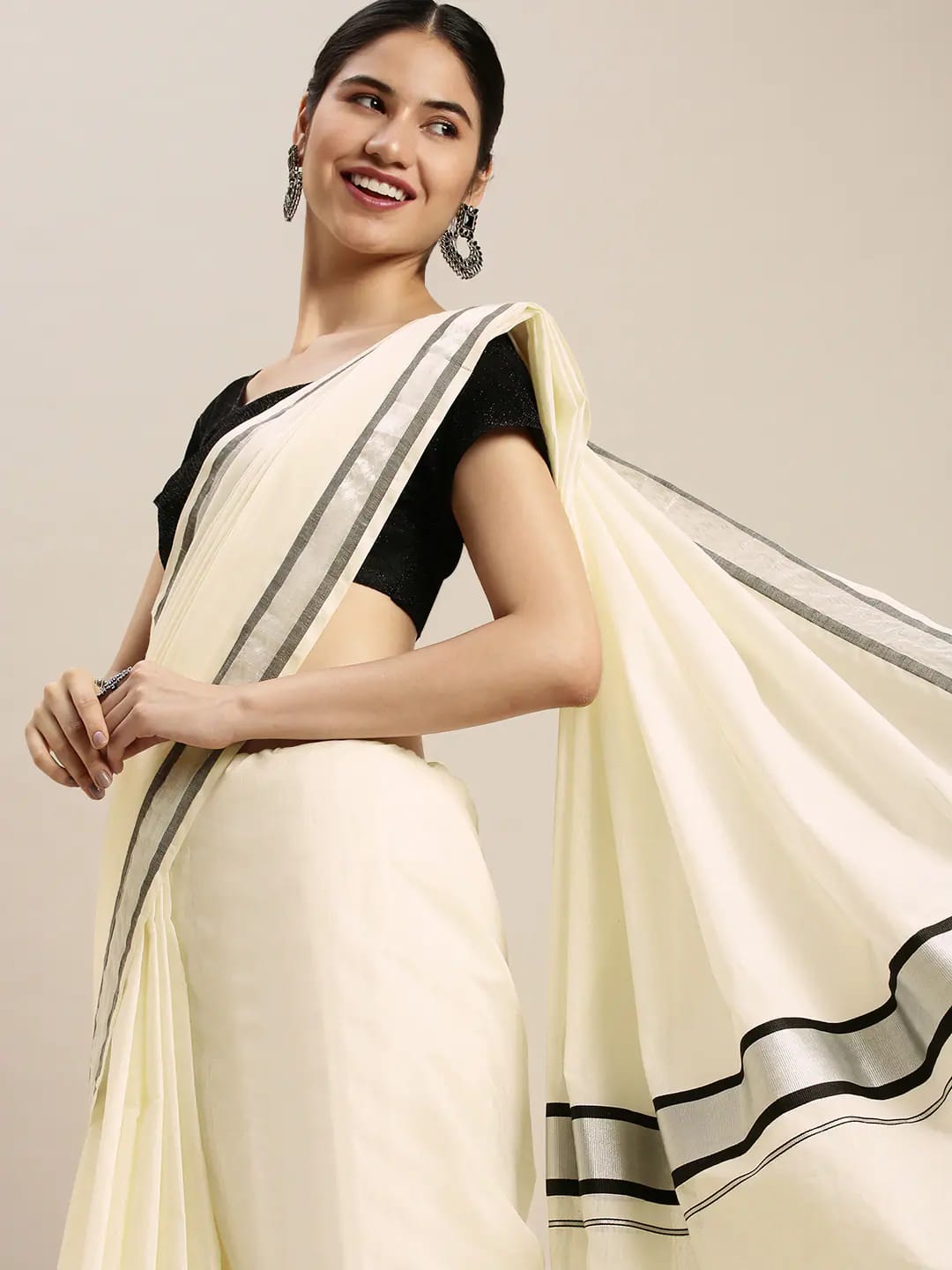 Tulasi - തുളസി (Traditional Onam Kasavu Saree)