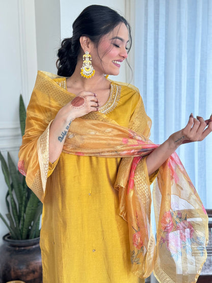 Tarini ~ Yellow Suit Set