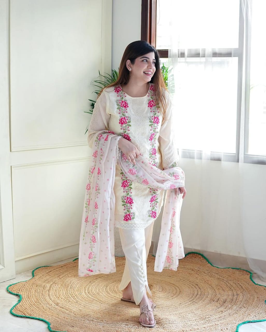 Safiya ~ White Embroidery Suit Set