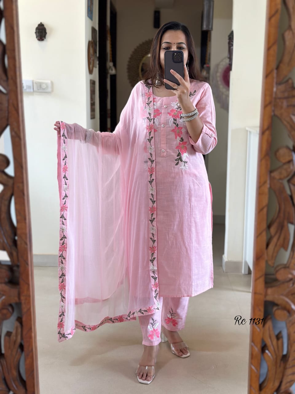 Suhani ~ Light Pink Suit Set