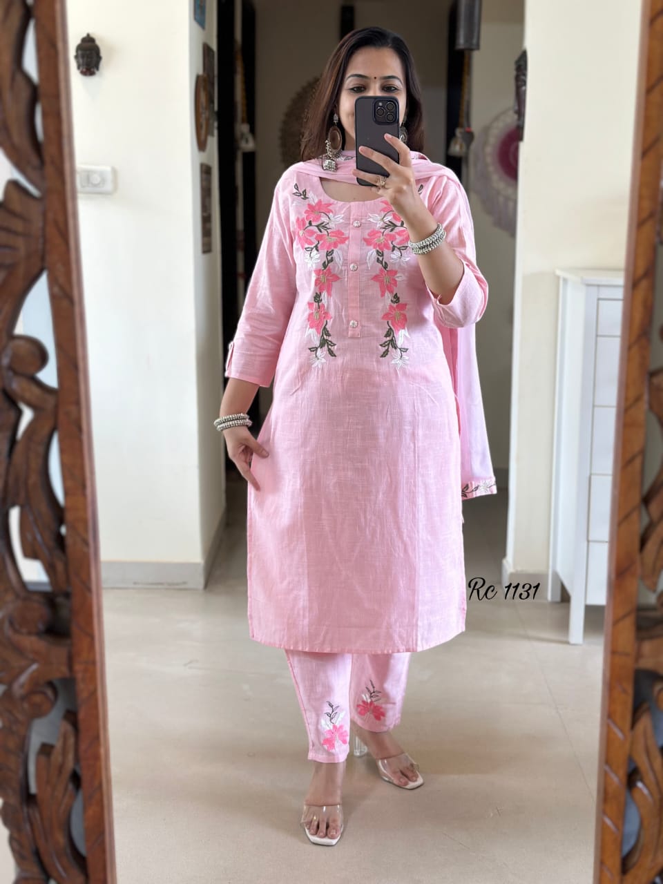 Suhani ~ Light Pink Suit Set