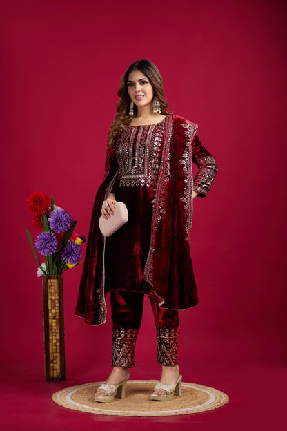 Gyan ~ Embroidery Work Suit Set