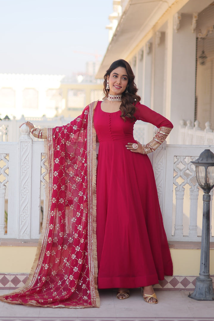 Vihaa Red ~ Gown set