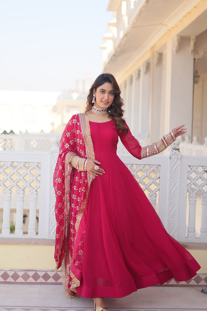 Vihaa Red ~ Gown set