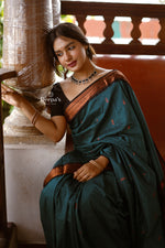 Load image into Gallery viewer, Sitara - सितारा (Premium Handloom Gadwal Silk Cotton)
