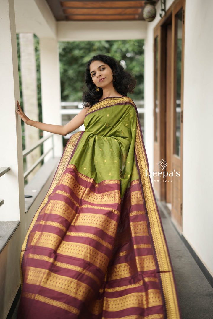 Malathi - മാലതി (Premium Handloom Gadwal Silk Cotton)