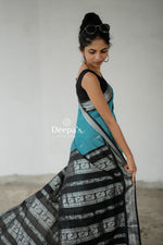 Load image into Gallery viewer, Diya - दिया (Premium Handloom Gadwal Silk Cotton)
