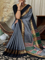 Load image into Gallery viewer, Nayaki - நாயகி (Narayanpet Handloom Pure Cotton)
