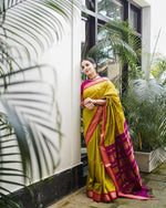 Load image into Gallery viewer, Tharika - தாரிகா (Gadwal Silk Cotton)
