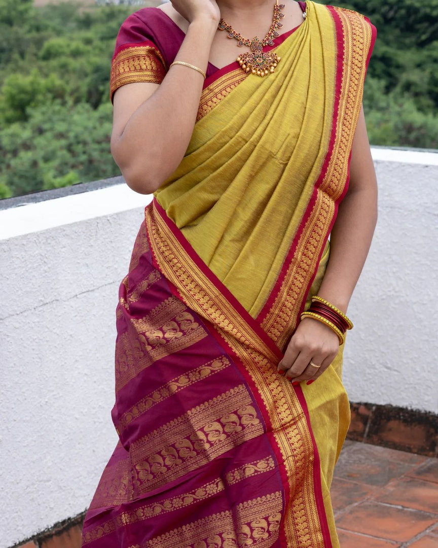 Sastika - सस्तिका (Gadwal Silk Cotton)